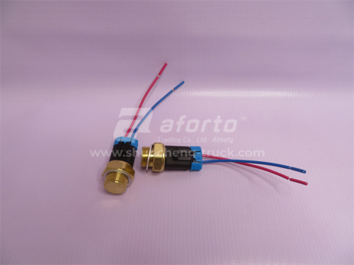 Датчик температуры гидравлической системы охлаждения вращения бетоного барабана автобетономешалки M2