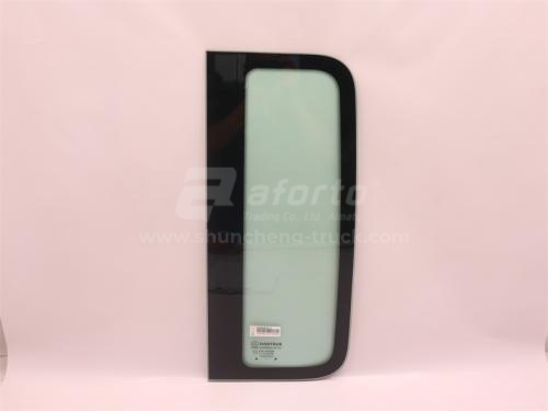 Стекло спальника SITRAK C7H левая