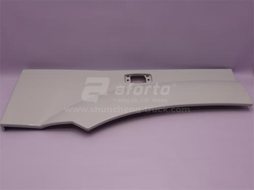 Крыло HOWO 2010 переднее правое (задняя часть) белое