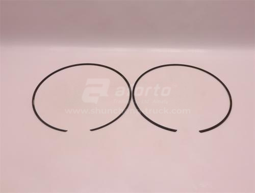 Кольцо стопорное шестерня делителя передач КПП SINOTRUK (оригинал)