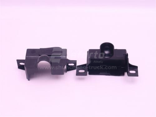 Крышка седло замок капота SHAANXI H3000S (оригинал)