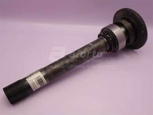 Вал среднего моста HOWO 70T AC26 проходной (180 фланец.4 отв.45 шлицов) 504mm (оригинал)