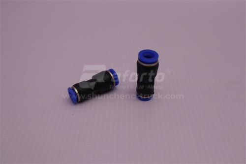 Фитинг переходной Ф6/Ф8