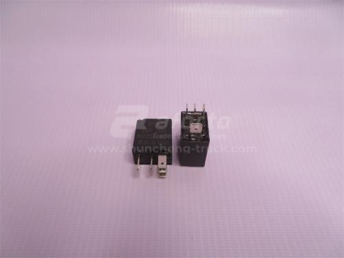 Реле 5 контактное HOWO A7 JD2914