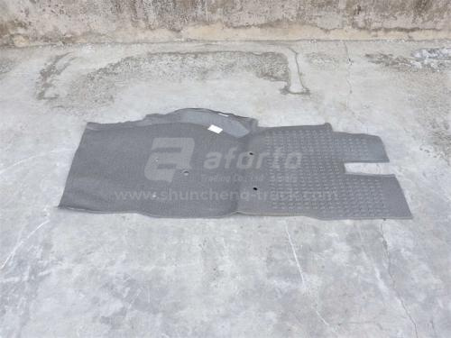 Коврики в кабину HOWO левая (оригинал)