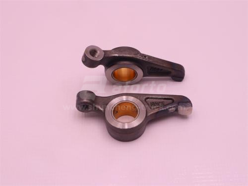 Коромысло SINOTRUK (4 клапана ) выпускного клапана