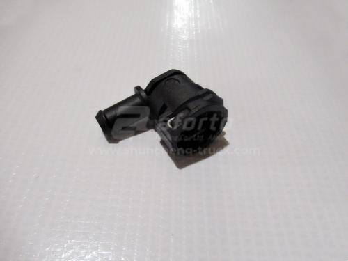 Фитинг воздушный Г-образный пластиковая SHAANXI X6000 8/NW6-90 (оригинал)