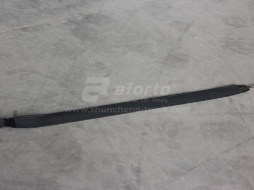 Лента крепления топливного бака HOWO 70T квадратный M/500L (оригинал)