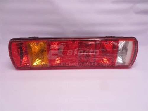 Фонарь задний HOWO BOCO правая