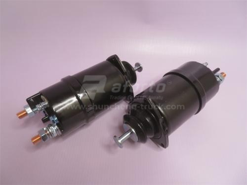 Реле стартера втягивающее 2827 новый автозапчасти на спец. технику 04393