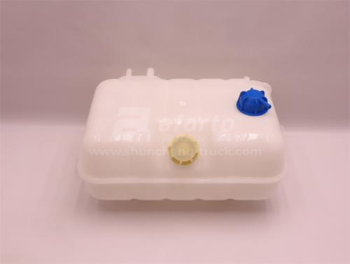 Бачок расширительный HOWO A7