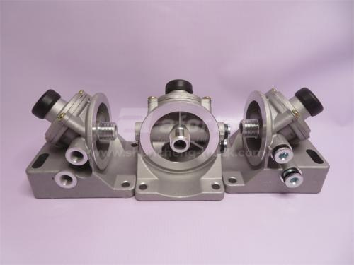 Кронштейн фильтра топливного PL420 грубой очистки M16