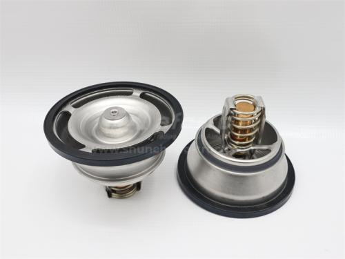 Термостат c корпусом в сборе WEICHAI WD10G240E201 WP10 EURO4 71°