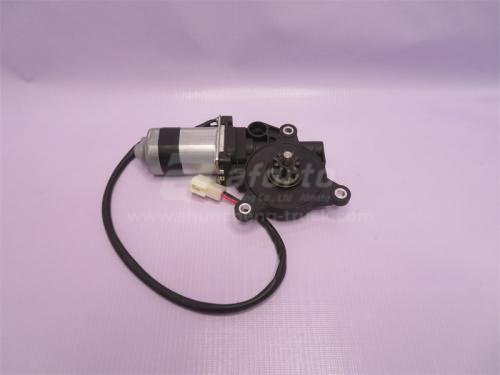 Электродвигатель стеклоподъёмника 3 отверстия HOWO 7A  левый