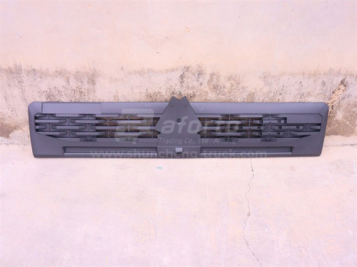 Решетка капота HOWO V7 черная