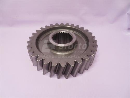 Шестерня ведомая HOWO AC16 среднего моста Z =30