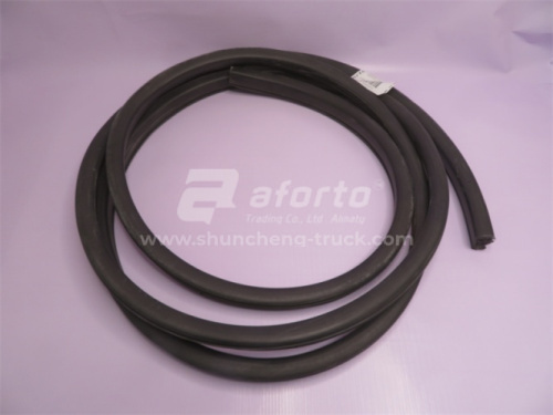 Резиновый уплотнитель двери (крепится к кабине) SHAANXI