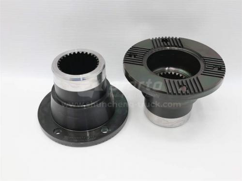 Фланец КПП FAST выходного вала D = 180 /шлицы = 28 /отверстий =4 высота125mm (оригинал)