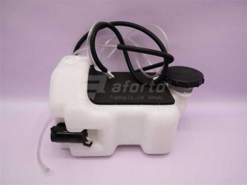 Бачок омывателя HOWO 2008/HOWO 70T/V7 (оригинал)