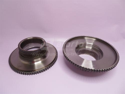 Фланец делителя передач КПП HW (оригинал)