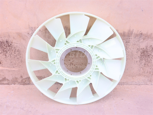 Крыльчатка вентилятора радиатора WP12.430E201/WP12.400E201/WP12.375E50 11 лопастей D = 704 (оригинал