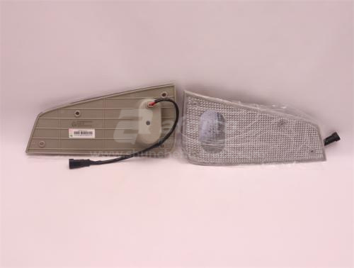 Фонарь козырька угловой HOWO TX правый (оригинал)