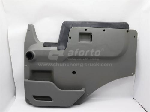 Обшивка двери HOWO правая