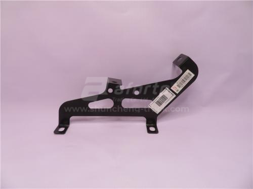 Кронштейн козырька солнцезащитного HOWO 2010/V7 правый наружный