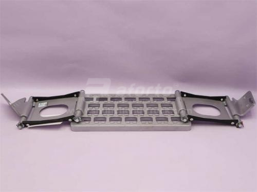 Ступень SHAANXI M3000 нижняя откидная правый новая модель (оригинал)