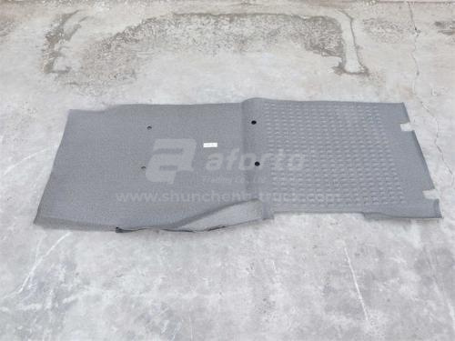 Коврики в кабину HOWO правая (оригинал)