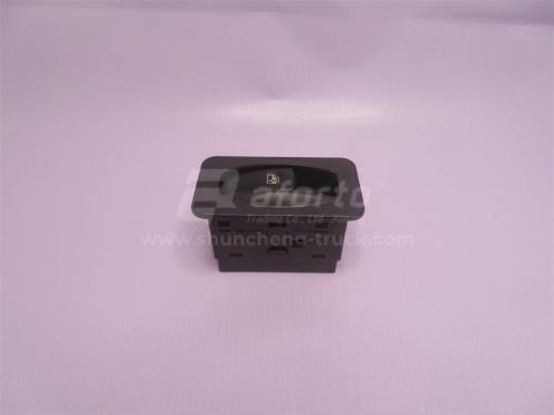 Переключатель стеклоподъёмника JAC правый