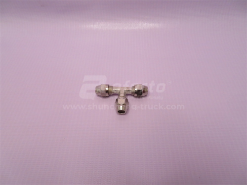 Фитинг железный тройной Ф6