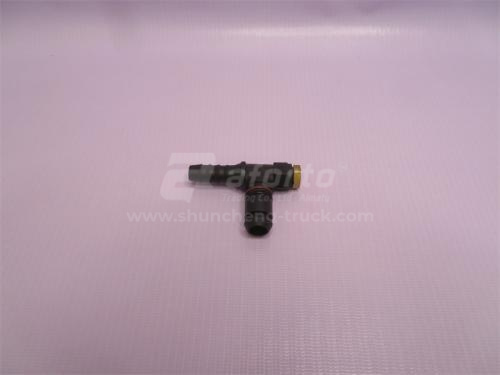 Фитинг воздушный тройник пластиковая HOWO NG12/NW9/NG6