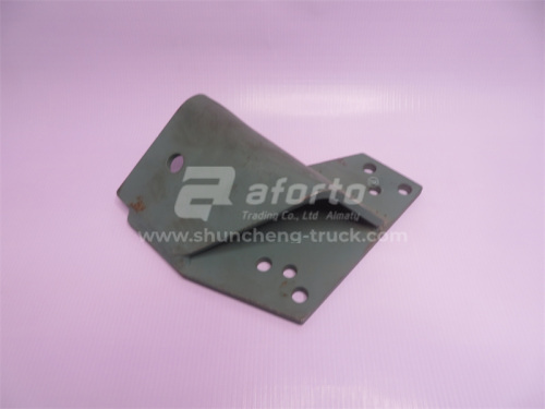 Кронштейн подушки двигателя D10 левой