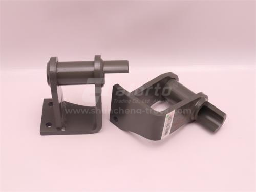 Кронштейн торсиона кабины HOWO TX правая (оригинал)