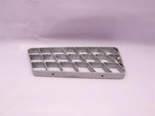 Ступень SHAANXI F3000 алюминиевая средняя (оригинал)