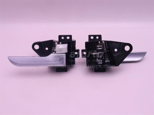 Ручка двери кабины внутренняя правая SHAANXI H3000S/M3000S (оригинал)