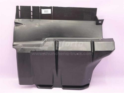 Брызговик передний пластмассовый правый SHAANXI F2000