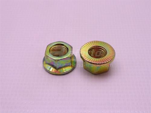 Гайка 14*1.5 кронштейна ресивер HOWO TX