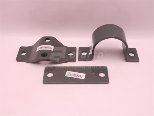 Зажим трубы крепления КПП SINOTRUK (3 шт) (оригинал)