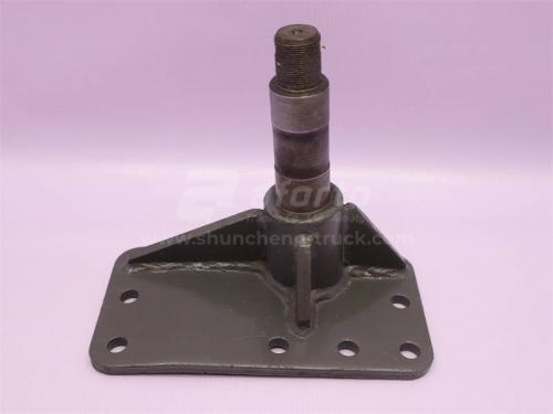 Кронштейн сошки рулевых тяг второго моста HOWO 8*4 (оригинал)