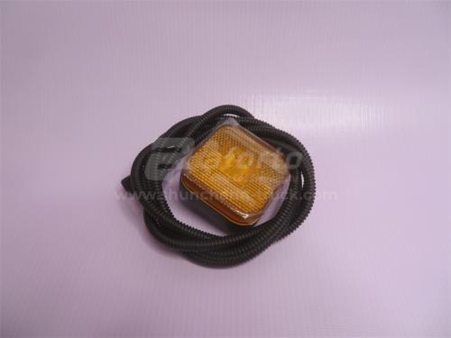 Фонарь габаритный SHAANXI F2000/X5000/L3000/H3000S кабины задний (оригинал)