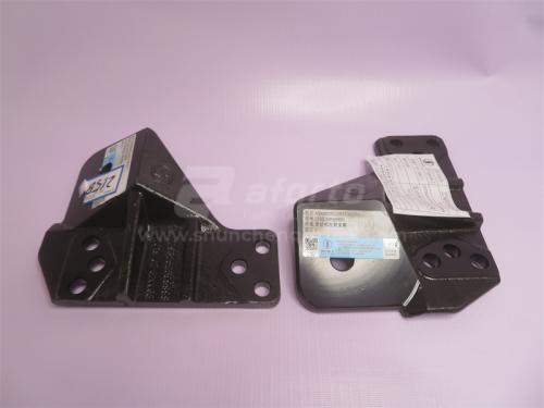 Кронштейн двигателя SHAANXI F3000 левый (оригинал)