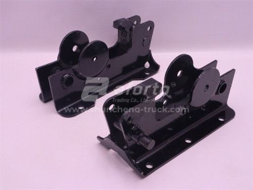 Кронштейн торсиона кабины SHAANXI M3000 левая