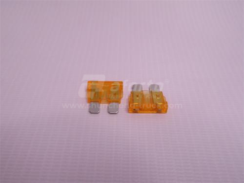 Предохранитель 5A HOWO