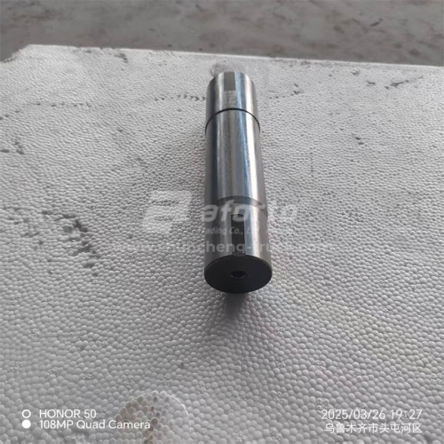 Палец шкворня HOWO 2007г/в (+0,15) оригинал