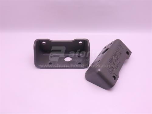 Кронштейн подушки двигателя HOWO TX левый (оригинал)