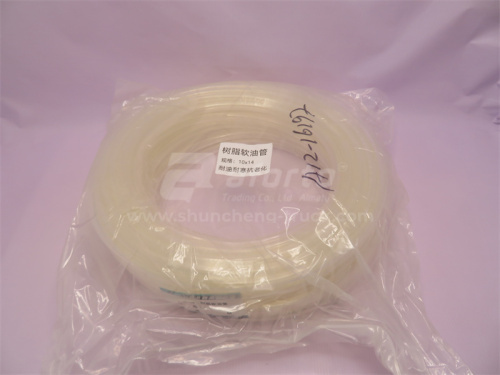 Трубка топливная пластиковая прозрачная D = 10 мм ( по 40 м)