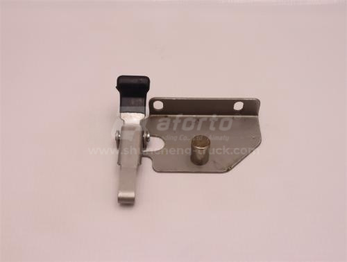 Кронштейн замка ящика инструментов HOWO TX правая(оригинал)