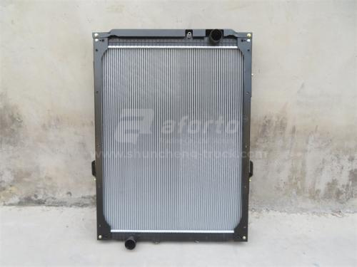 Радиатор охлаждения HOWO A7 пластмассовый